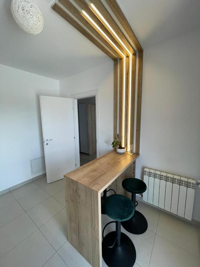 Lara 65 - Cozy & Modern Apartment @ Conest Iasi Extérieur photo