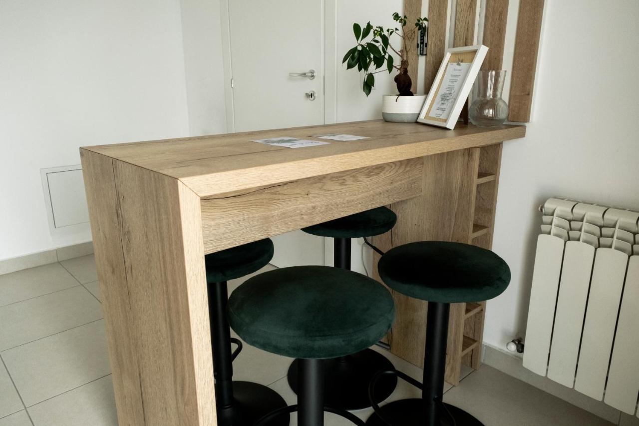 Lara 65 - Cozy & Modern Apartment @ Conest Iasi Extérieur photo